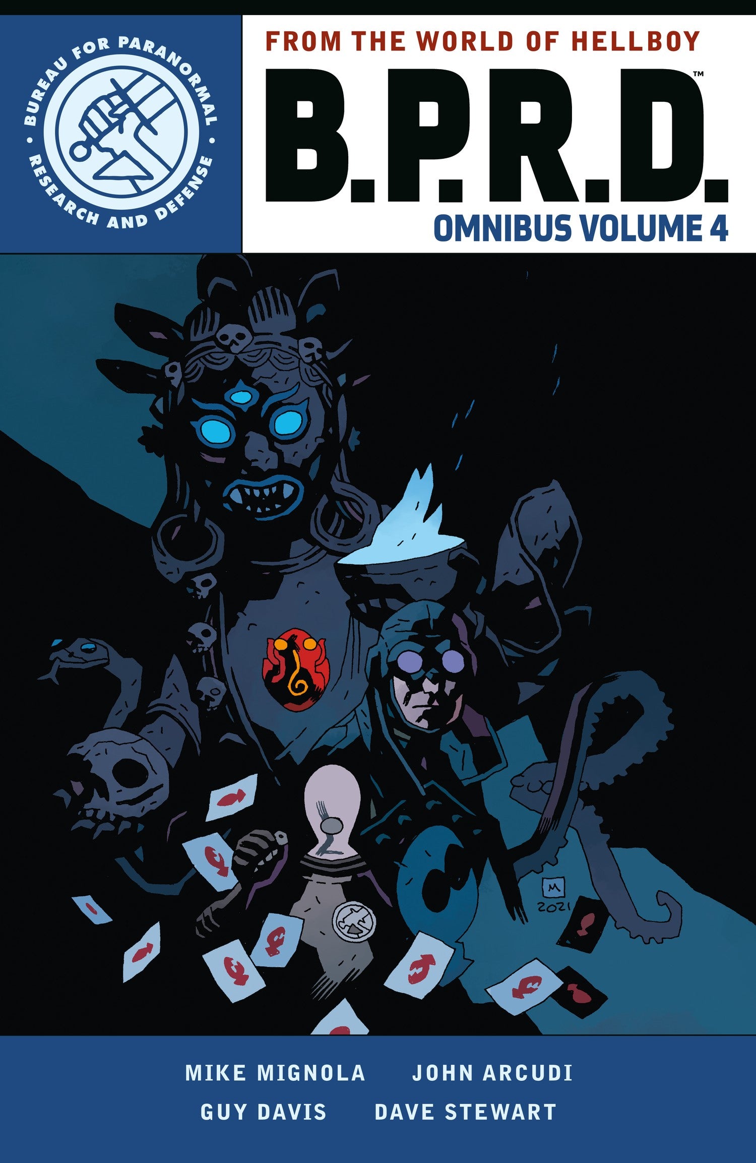 B.P.R.D. Omnibus Volume 4 — manga cover